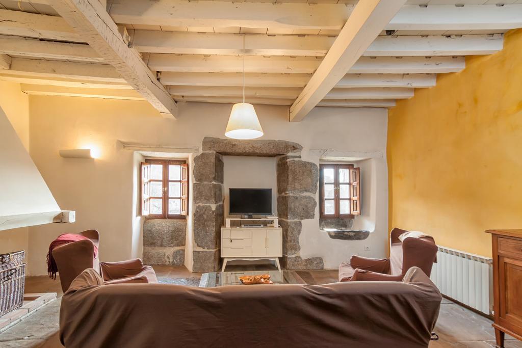 Casona Valle De Soba Regules Eksteriør billede